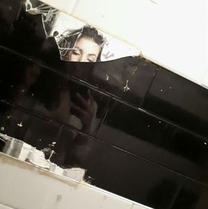 Meet your Posher, Linda